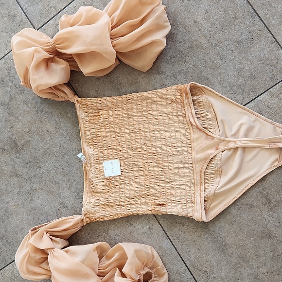 NWT..Free People Body Suit - Picture 3 of 10